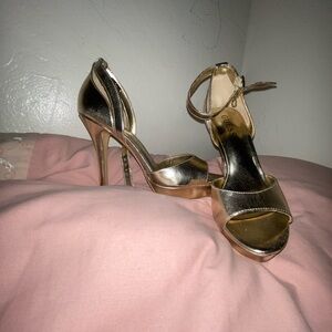 GUESS women heels